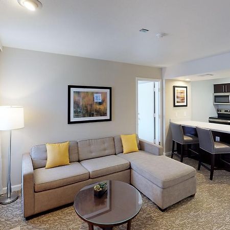 Chase Suite Hotel Newark Fremont Εξωτερικό φωτογραφία