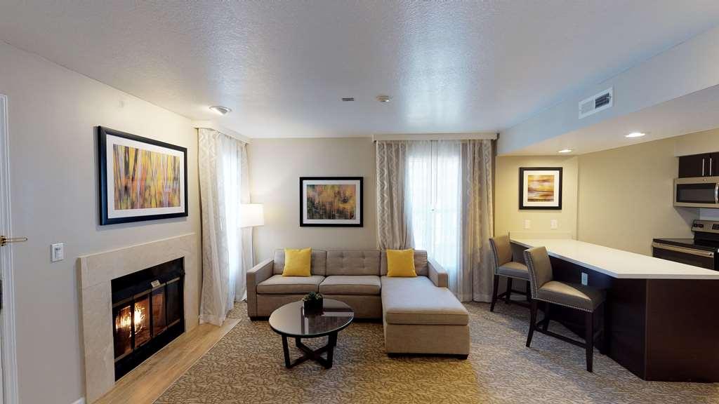 Chase Suite Hotel Newark Fremont Δωμάτιο φωτογραφία