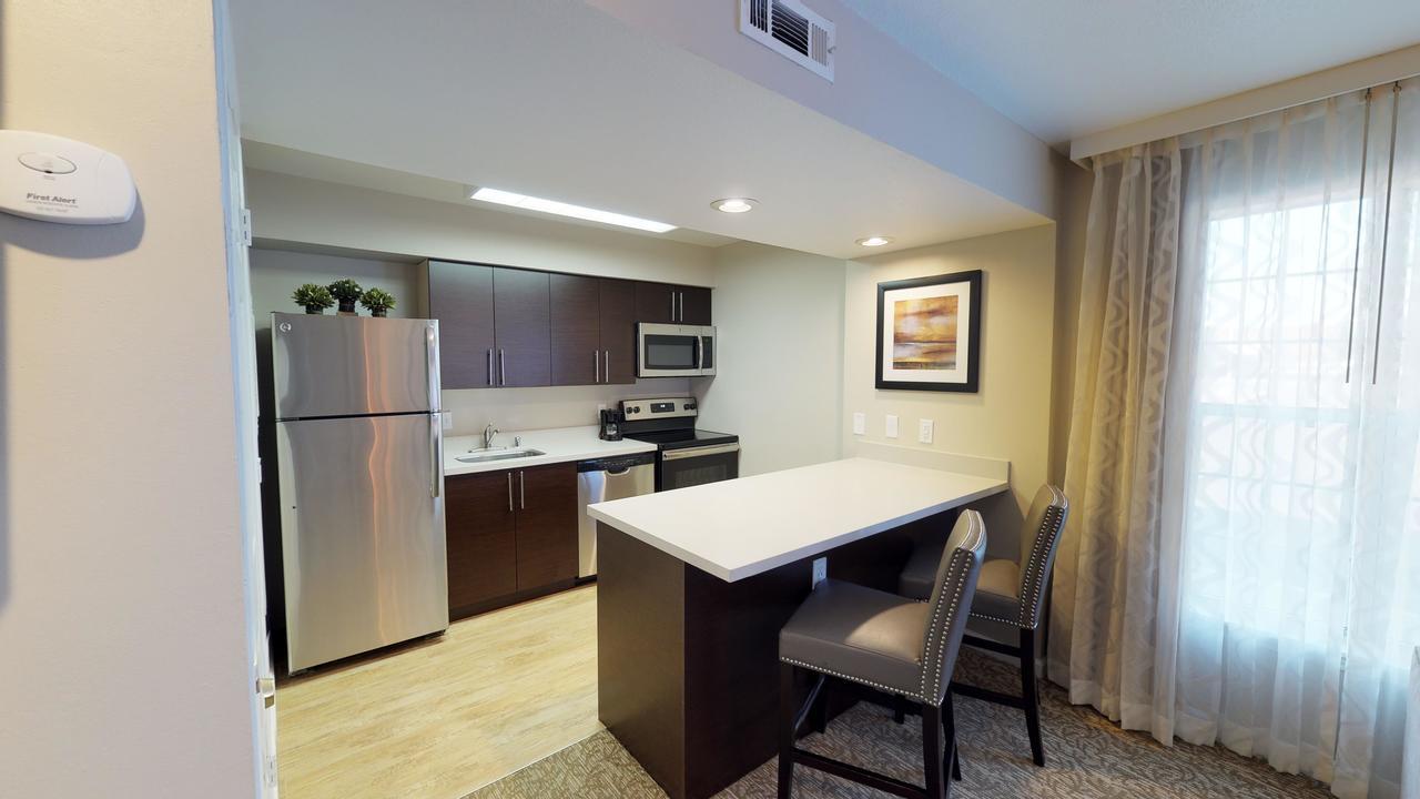 Chase Suite Hotel Newark Fremont Εξωτερικό φωτογραφία